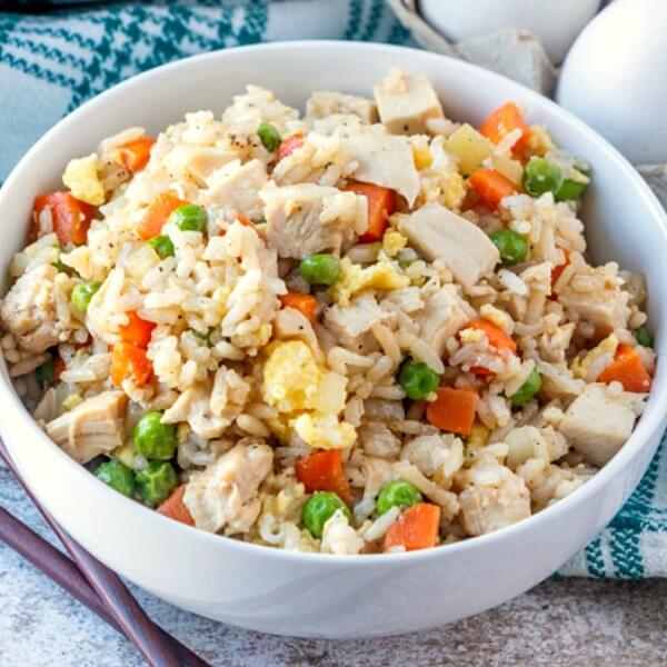 CHICKEN FRIED RICE