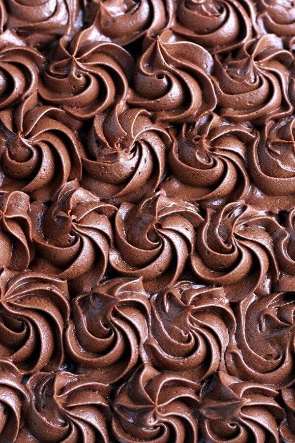 chocolate frosting swirls