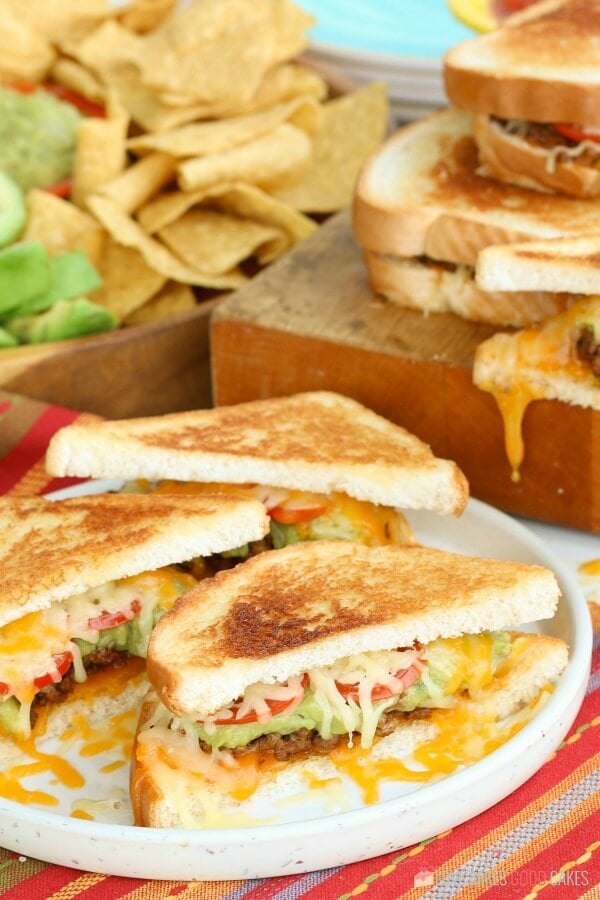 Taco Stuffed Grilled Cheese Sandwich Love Bakes Good Cakes