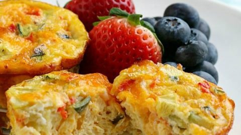 Nostalgia MyMini Personal Breakfast Bites, Perfect for Eggs, Omelets  Muffins, Sandwiches, Desserts, Keto, Healthy Snack Size