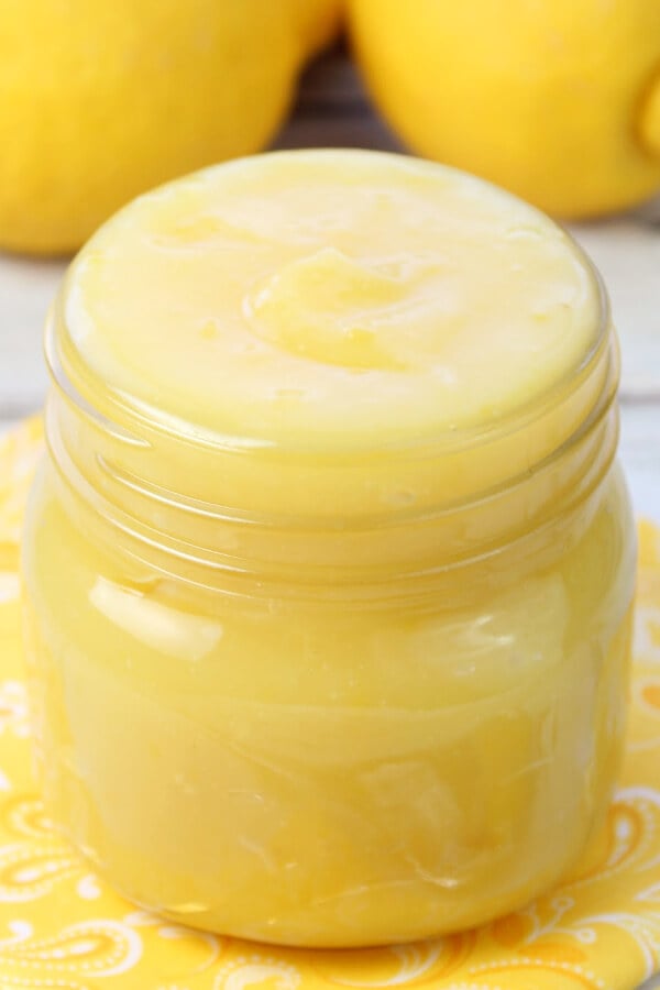 closeup lemon curd in glass jar