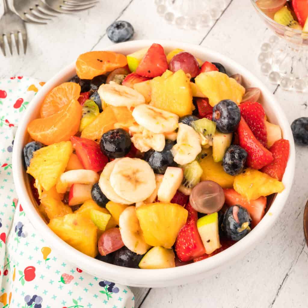 fruit salad in bowl