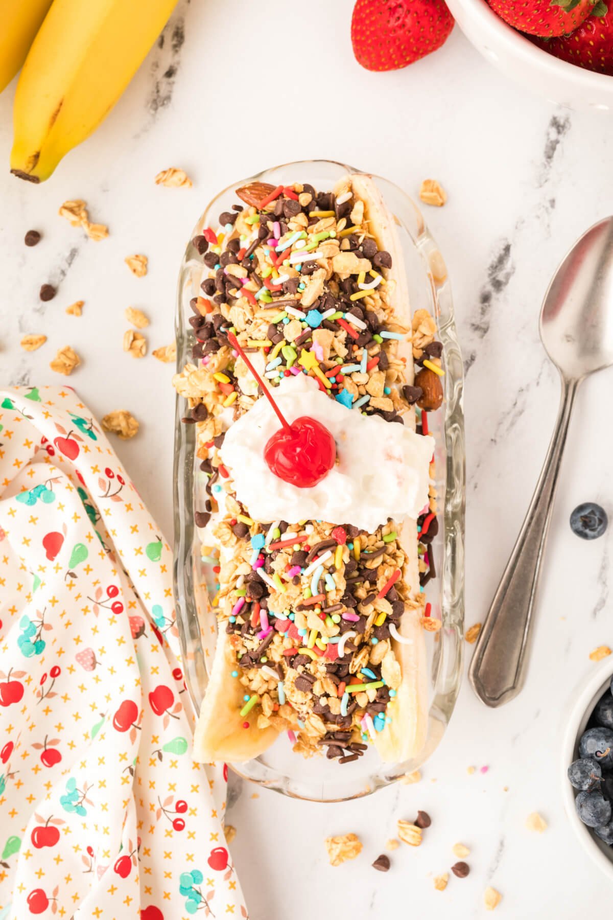 Easy Breakfast Banana Split Love Bakes Good Cakes