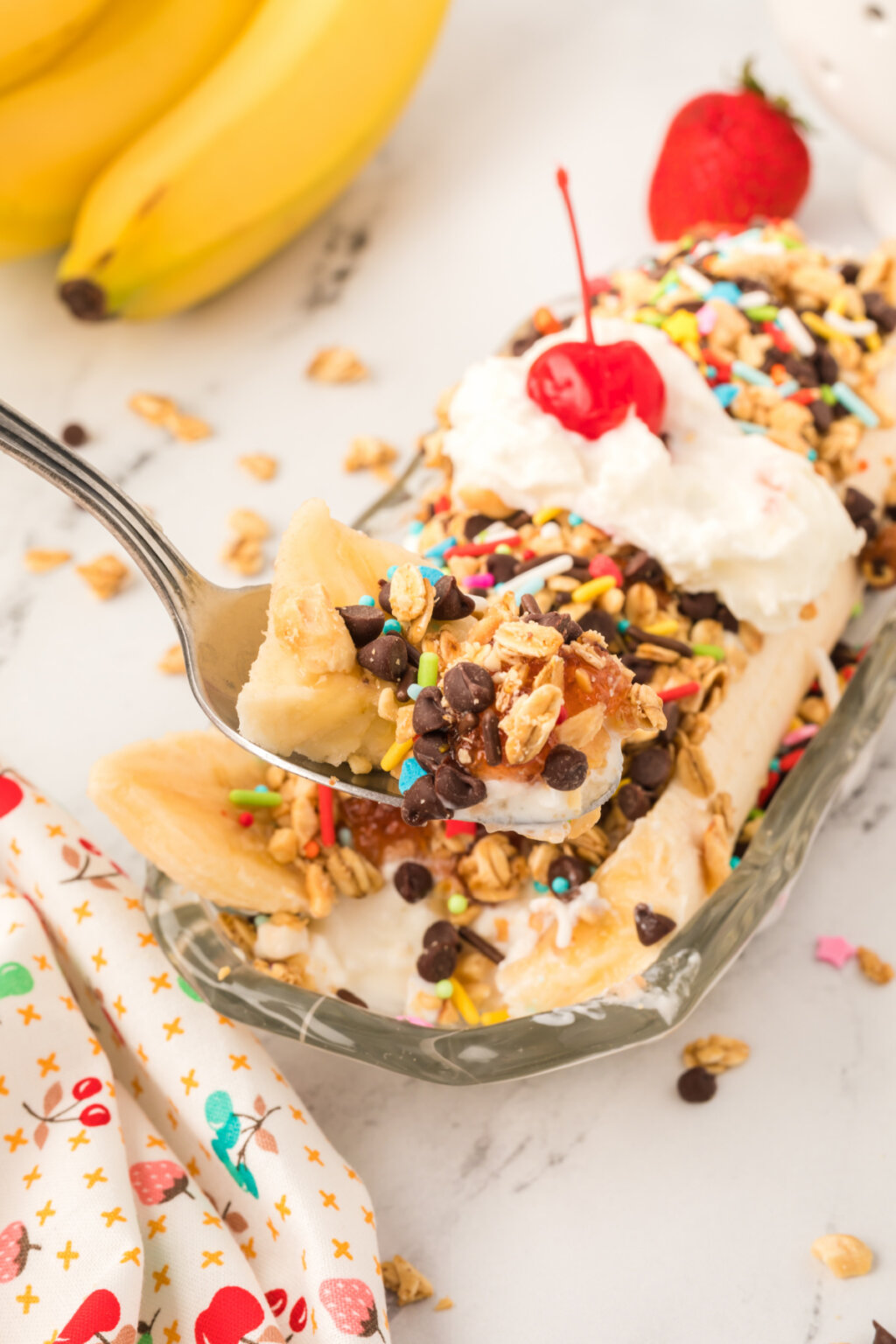 Easy Breakfast Banana Split Love Bakes Good Cakes