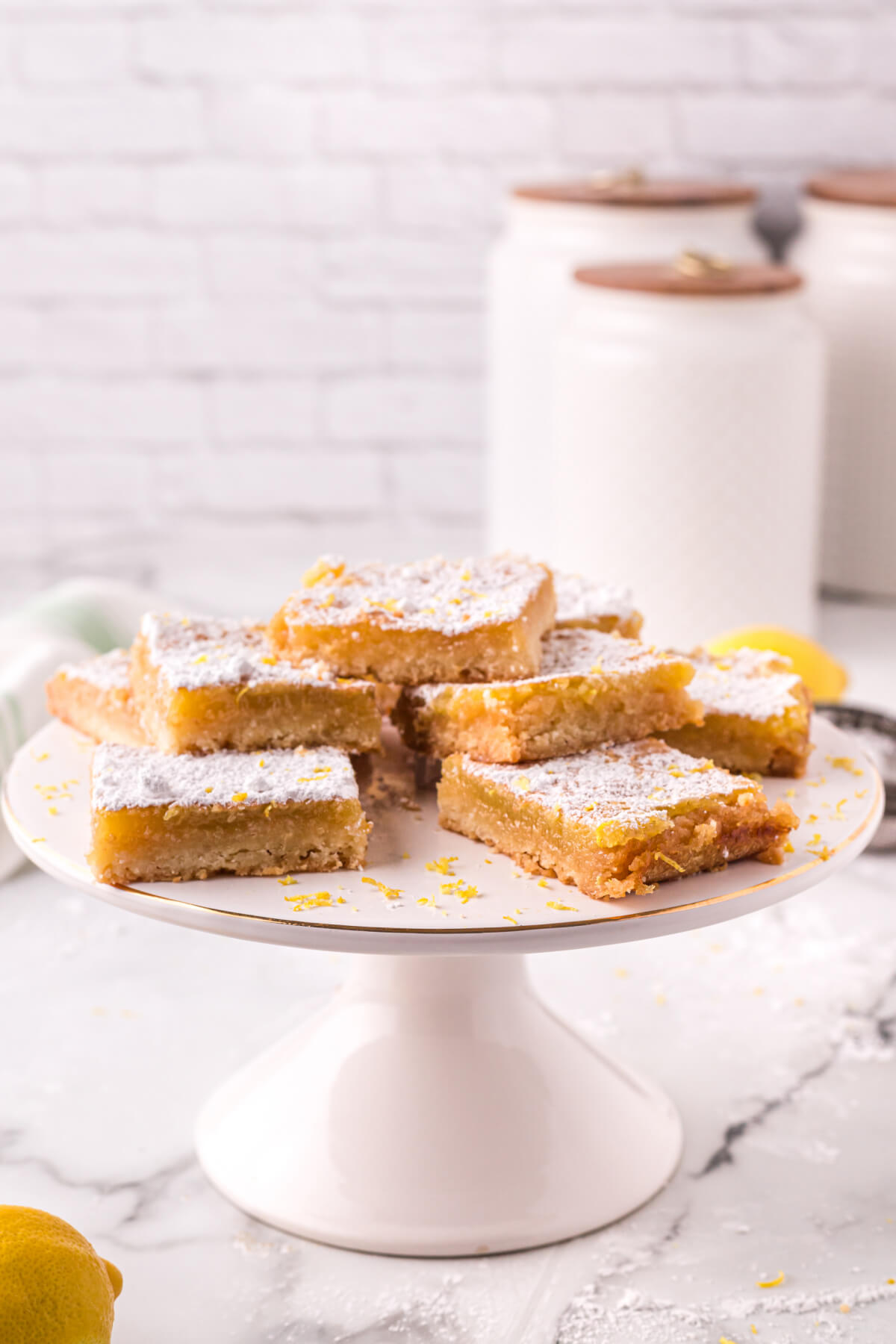 Lemon Bars - Love Bakes Good Cakes