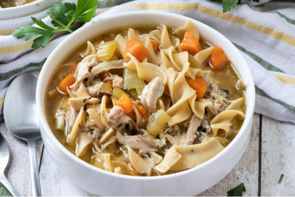 Instant Pot Chicken Noodle Soup - Love Bakes Good Cakes