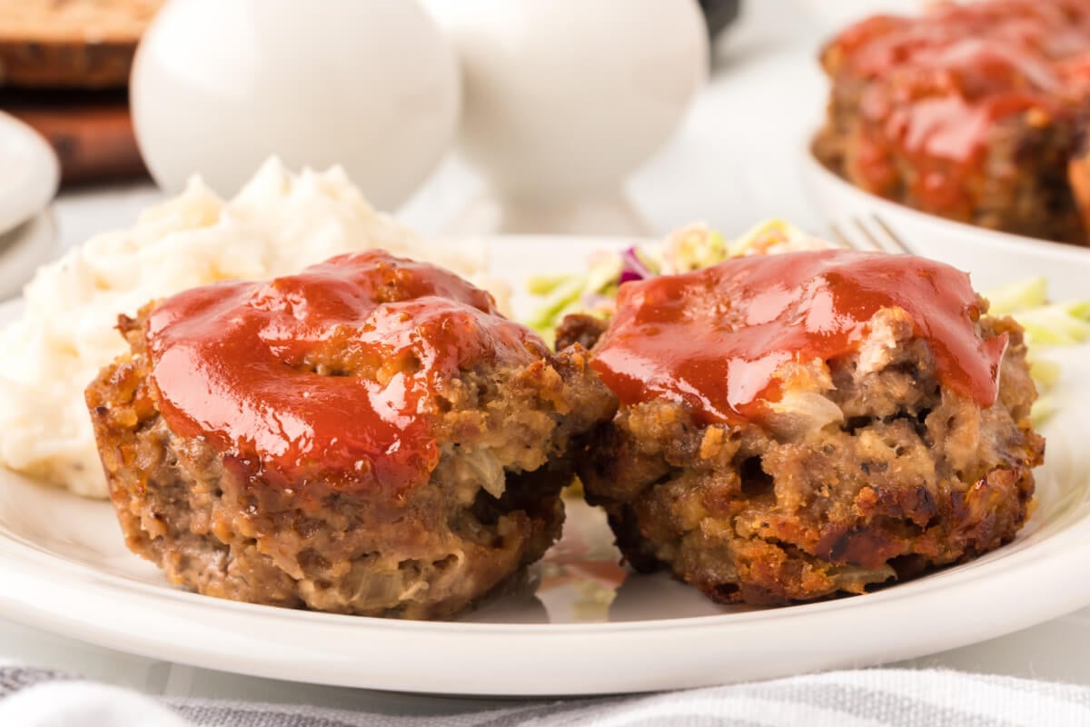 Mini Meatloaves - Recipe Boy