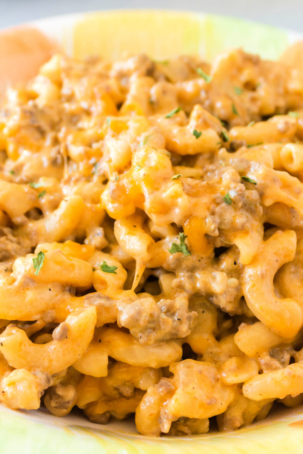 One-Pot Cheeseburger Pasta - Love Bakes Good Cakes