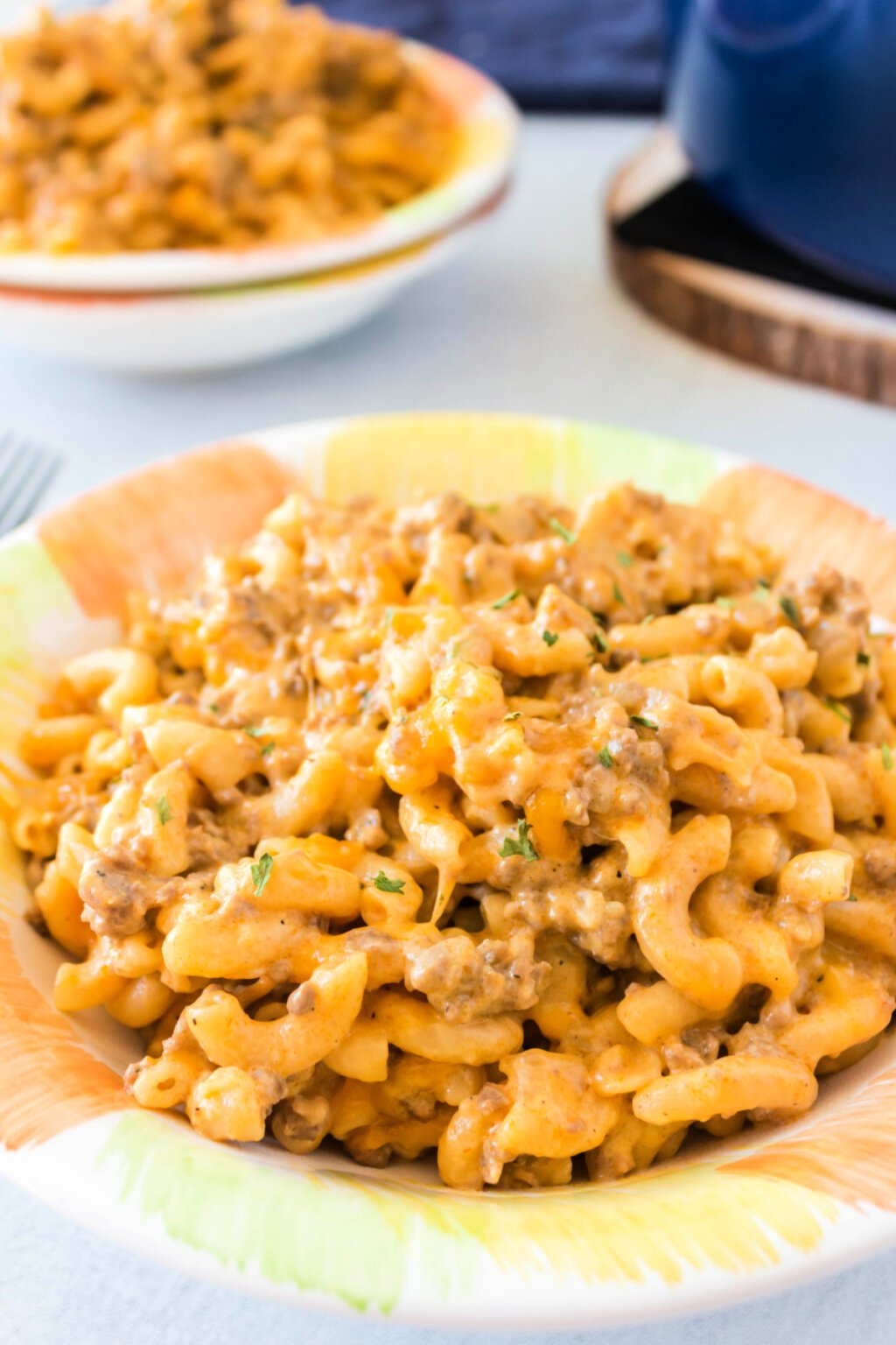 One-Pot Cheeseburger Pasta - Love Bakes Good Cakes