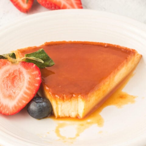 Spanish Flan - Love Bakes Good Cakes