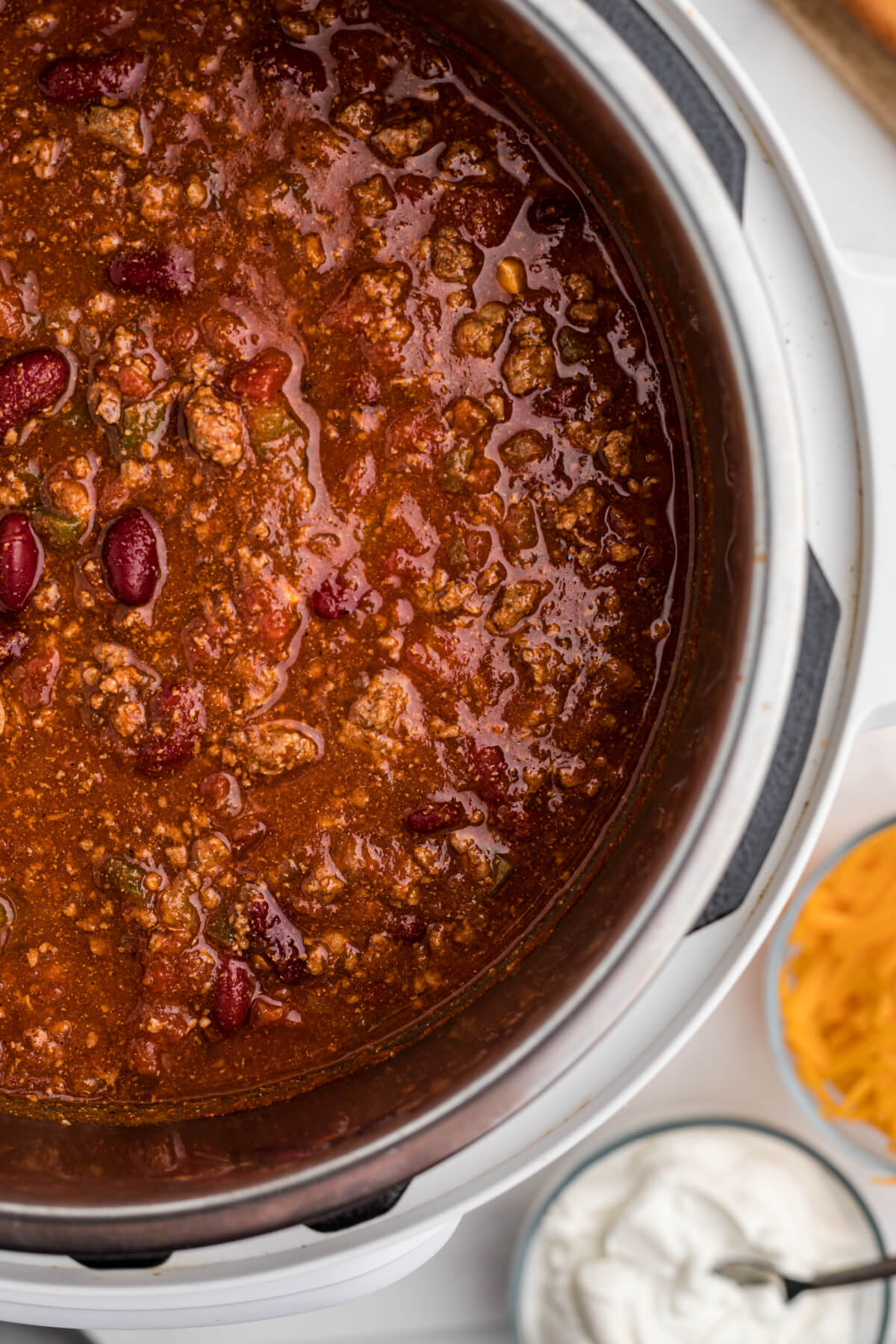 Instant Pot Chili - Love Bakes Good Cakes