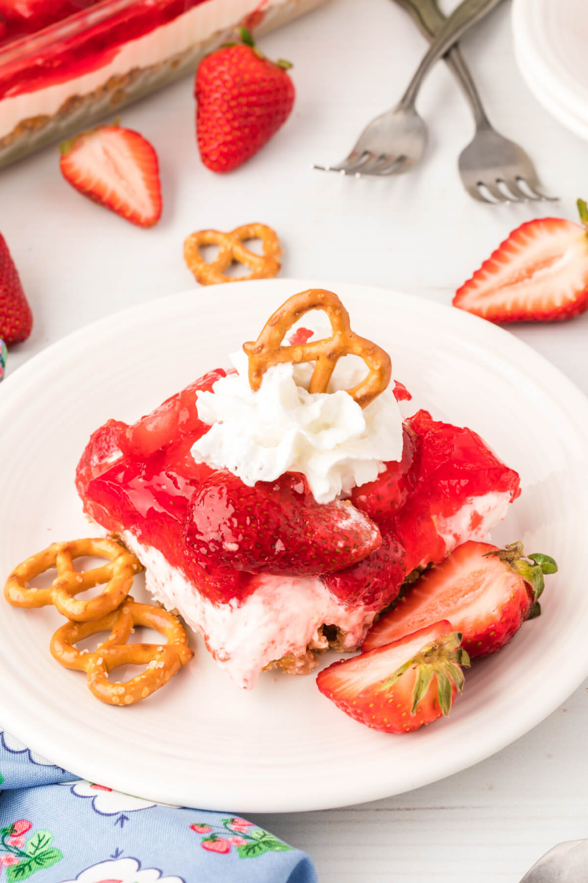 Strawberry Pretzel Salad - Love Bakes Good Cakes