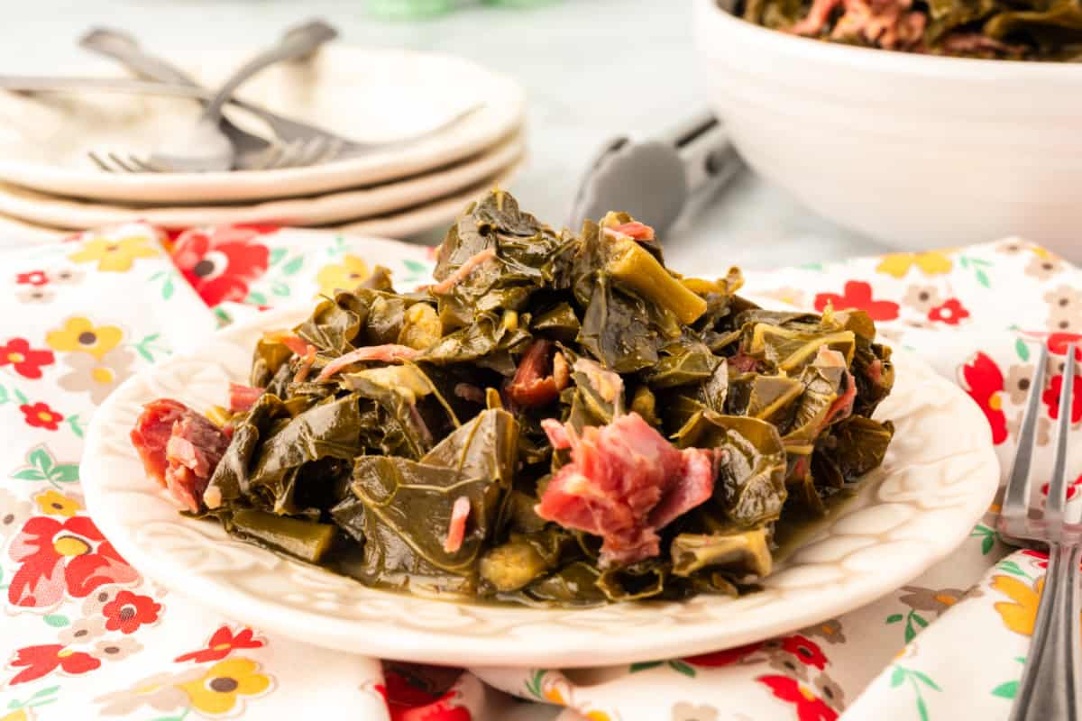 Southern Collard Greens - Love Bakes Good Cakes