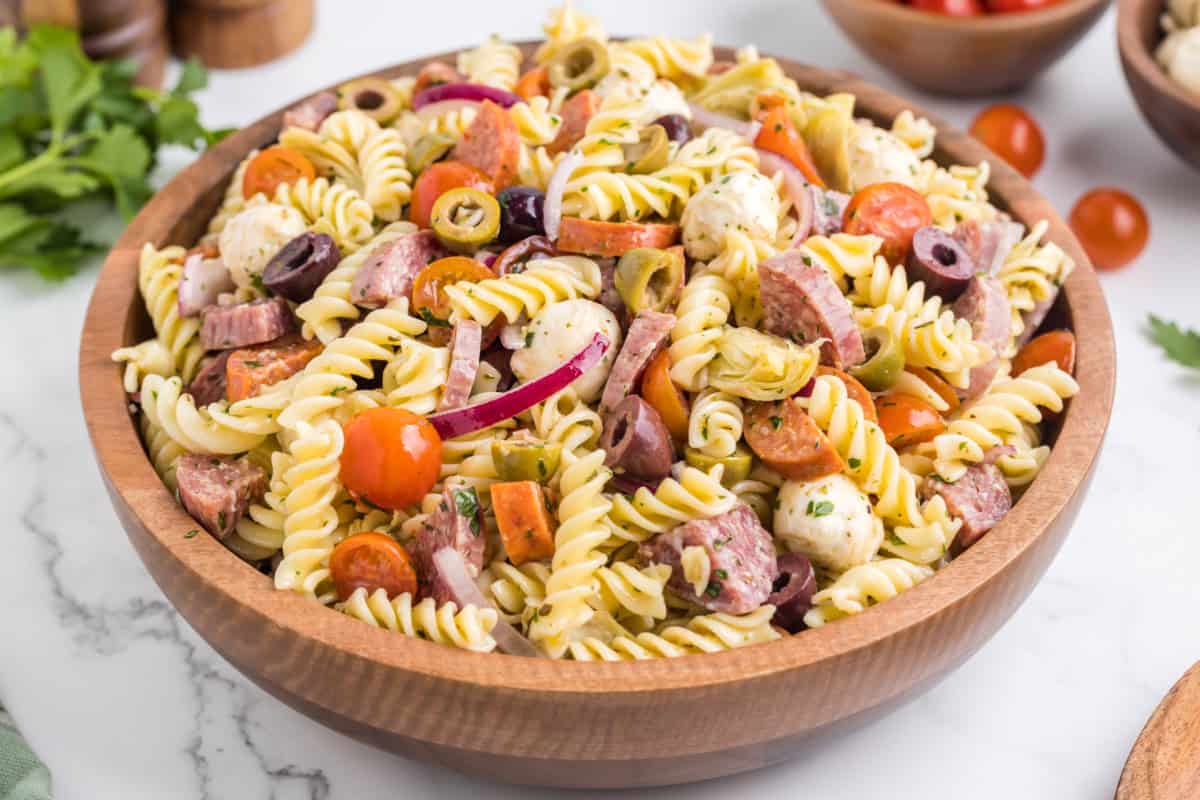 Antipasto Pasta Salad - Love Bakes Good Cakes